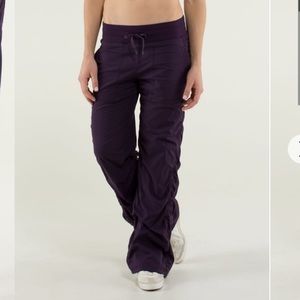 LULULEMON • Dance Studio Pants